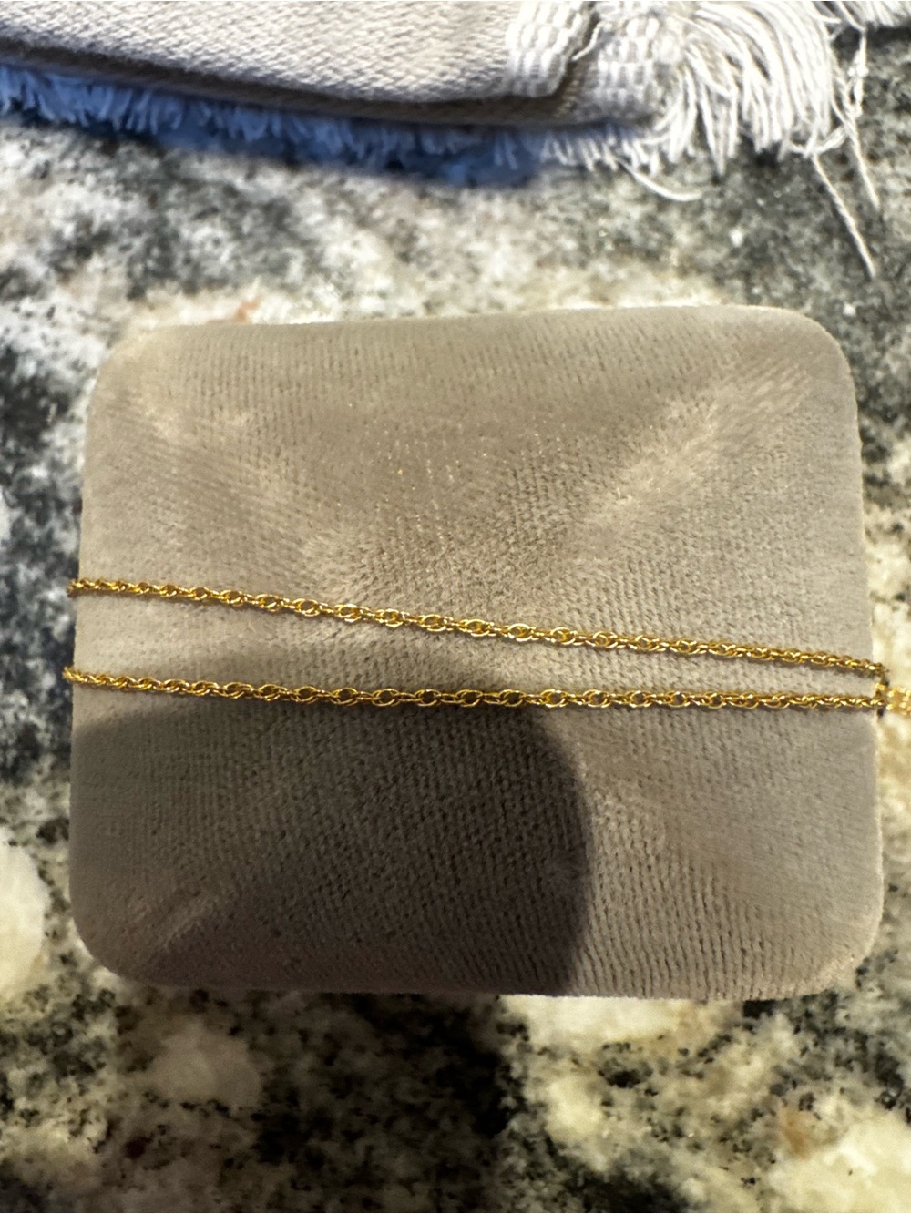 * FLASH SALE* 16 inch• rope chain • 10 KT Gold